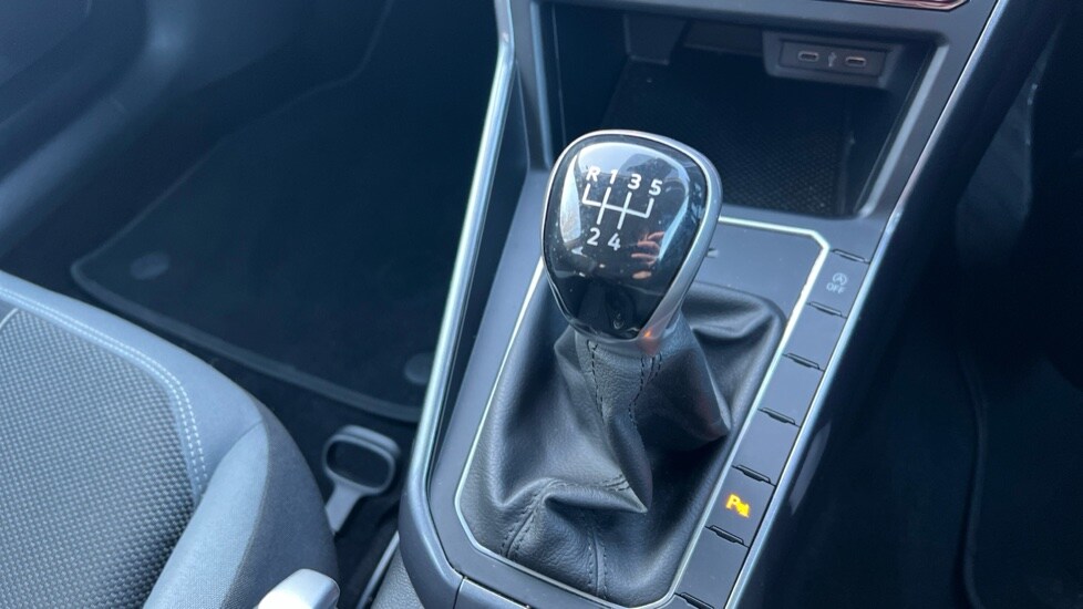 Used Volkswagen Polo 2022 for sale - 76873180: Photo 31