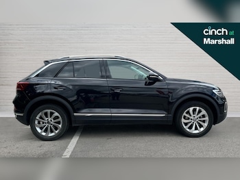 Used Volkswagen T-Roc 2024 for sale - 75471190: Photo