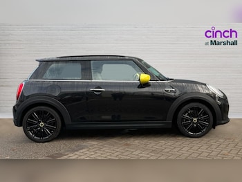 Used MINI Hatch 2022 for sale - 76722337: Photo