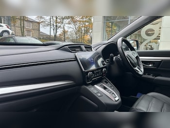 Used Honda CR-V 2022 for sale - 76873112: Photo