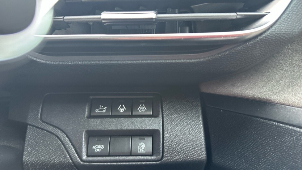 Used Peugeot 3008 2023 for sale - 76338766: Photo 32