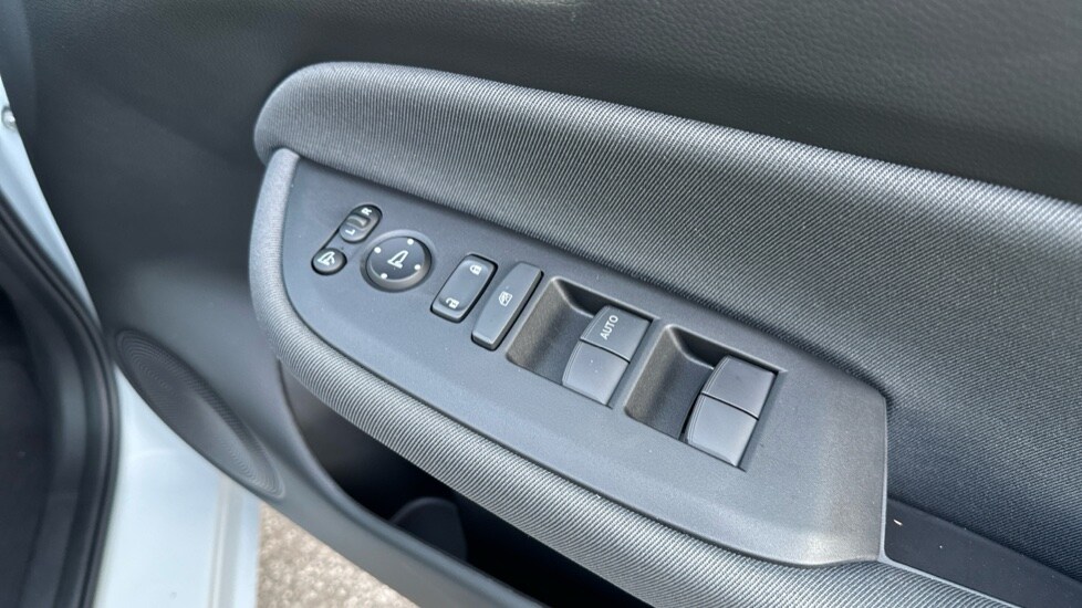 Used Honda Jazz 2025 for sale - 76184014: Photo 29