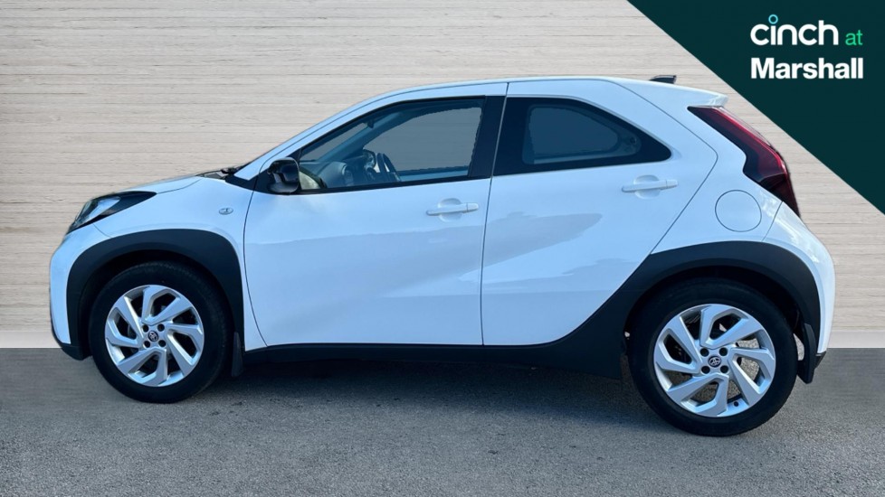 Used Toyota Aygo X 2023 for sale - 75992798: Photo 6