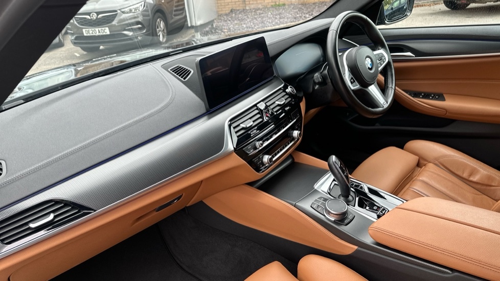 Used BMW 5 Series 2021 for sale - 76870325: Photo 10