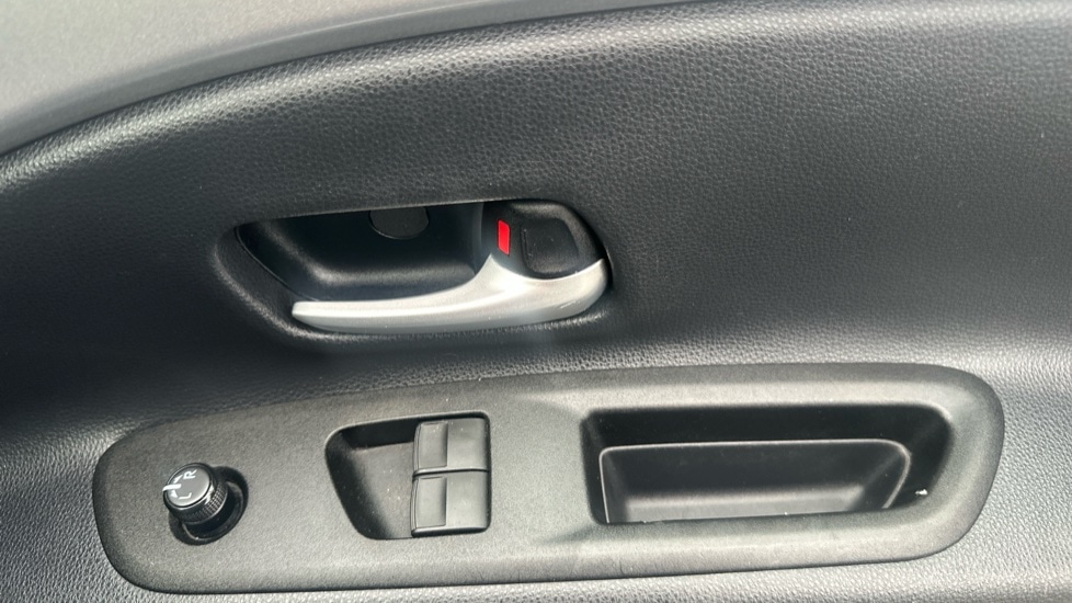 Used Toyota Aygo X 2022 for sale - 76635646: Photo 30