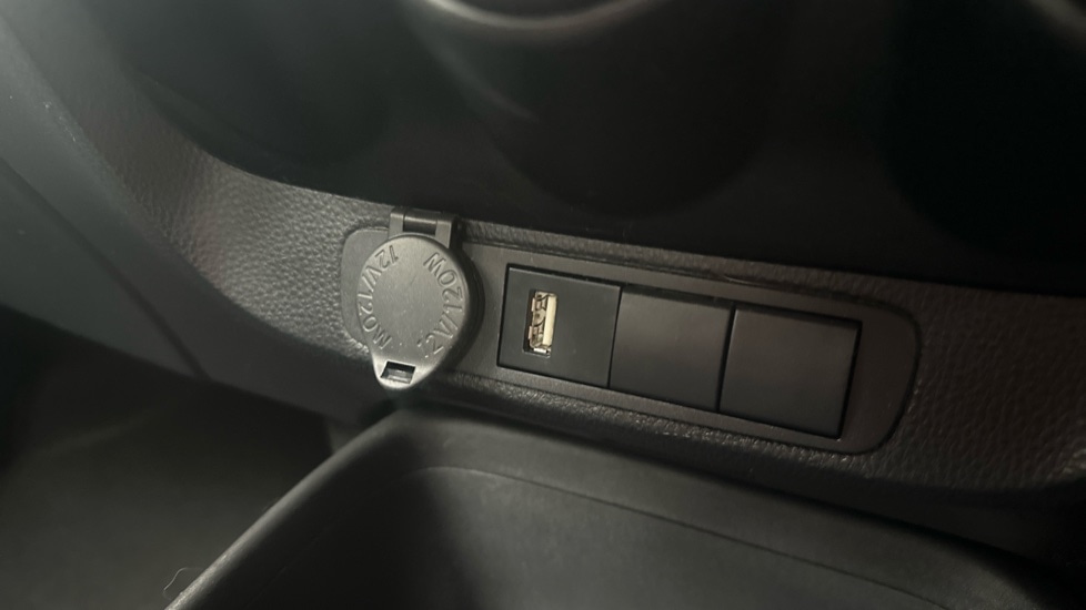 Used Toyota Aygo X 2022 for sale - 76635646: Photo 33