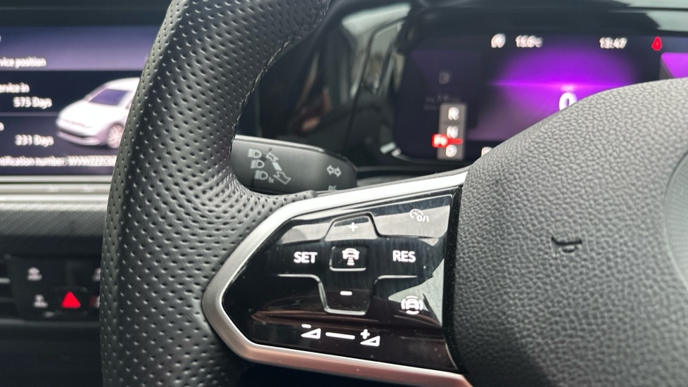 Used Volkswagen Golf 2021 for sale - 76872928: Photo 24