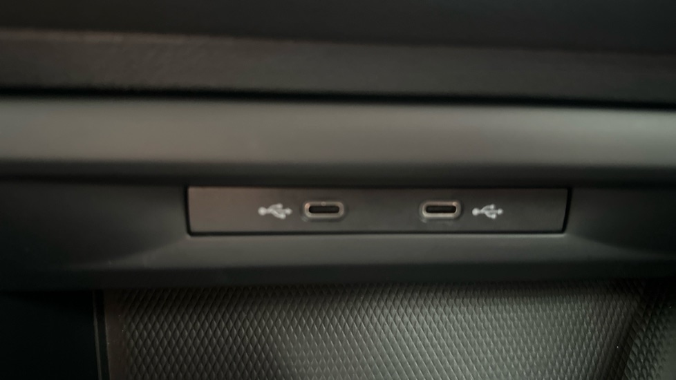 Used Volkswagen Golf 2021 for sale - 76872928: Photo 43