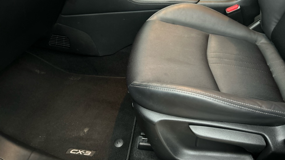 Used Mazda CX-3 2019 for sale - 76908041: Photo 31