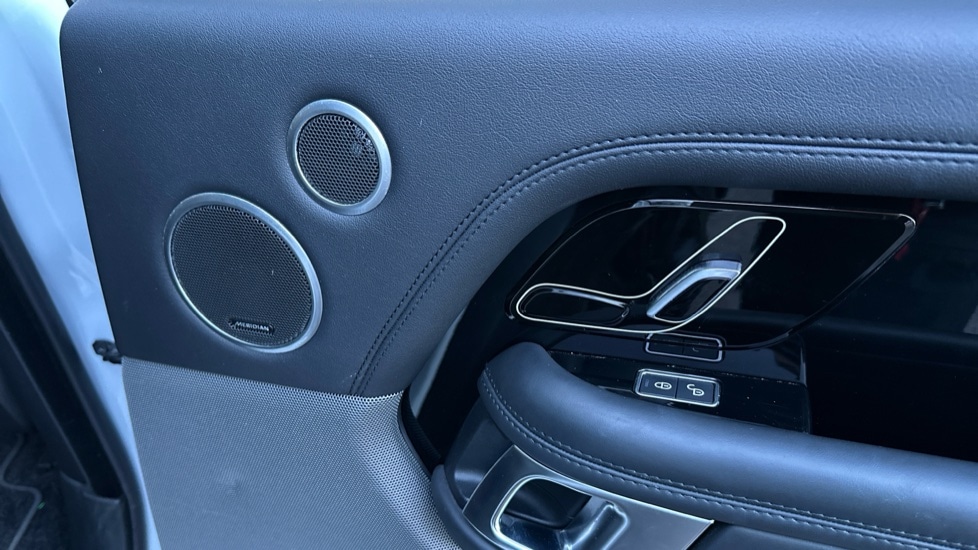 Used Land Rover Range Rover 2018 for sale - 76874278: Photo 37