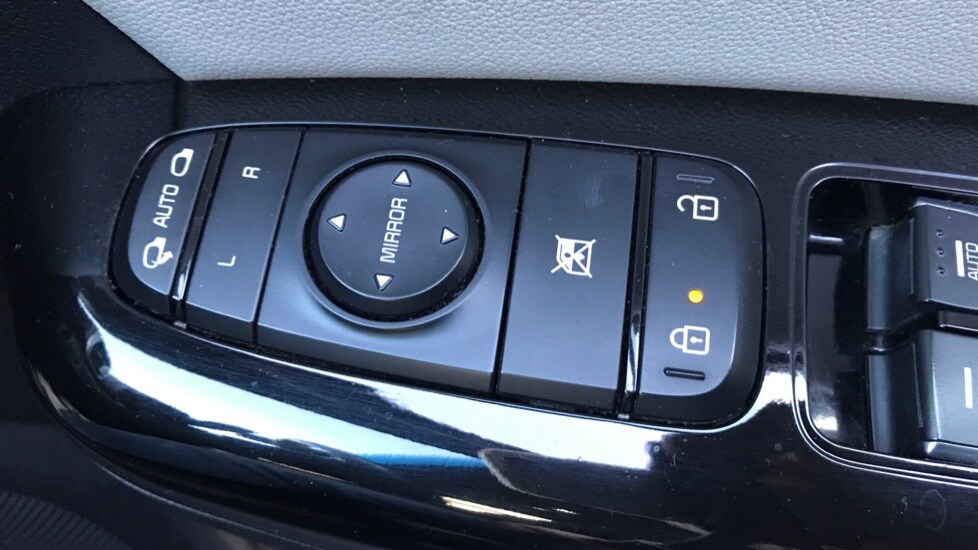 Used Kia Sportage 2017 for sale - 76872675: Photo 33