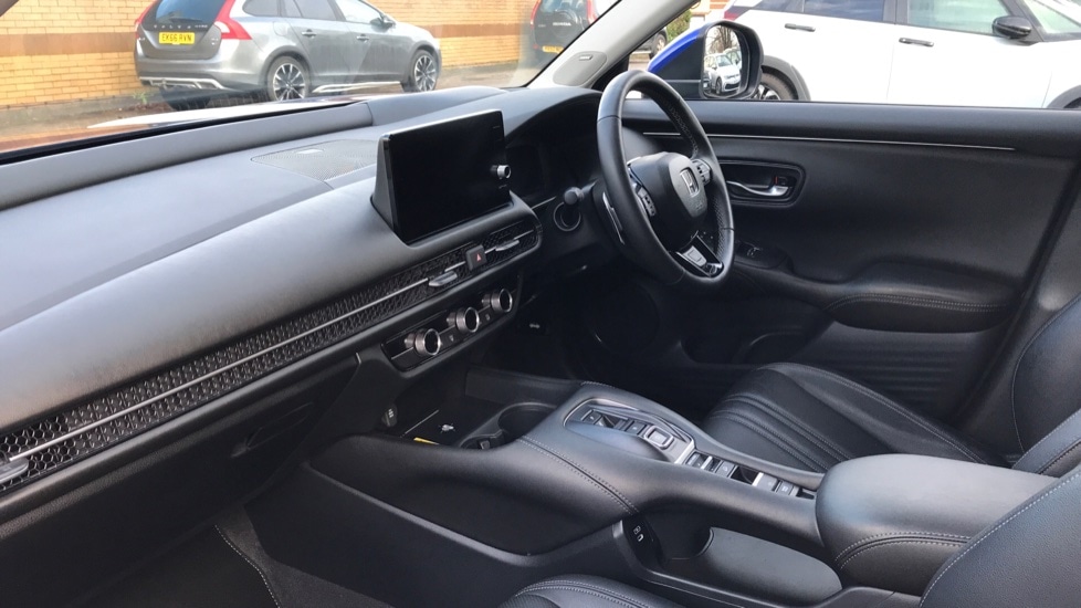 Used Honda ZR-V 2024 for sale - 76847208: Photo 2