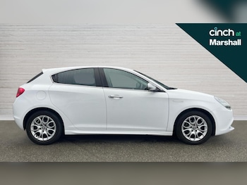 Used Alfa Romeo Giulietta 2017 for sale - 76466408: Photo