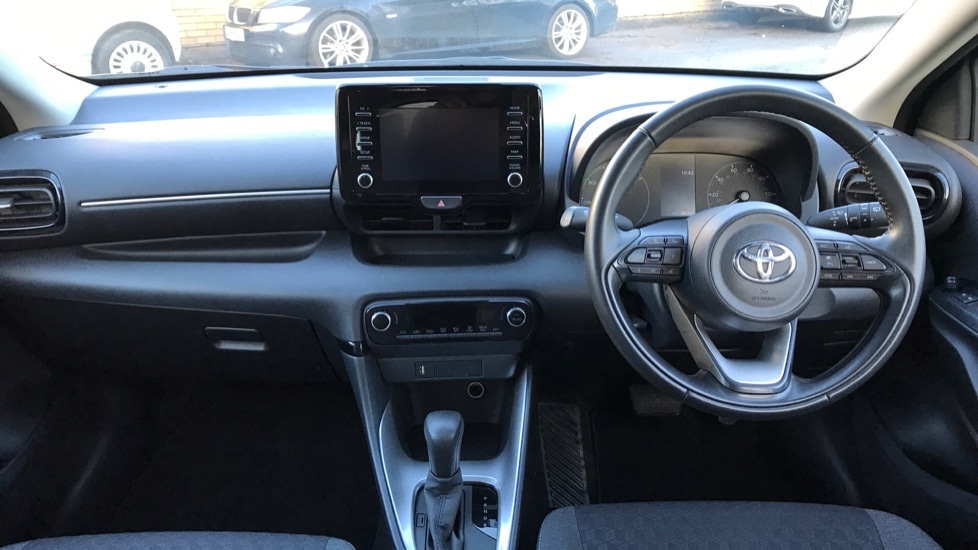 Used Toyota Yaris 2023 for sale - 76872848: Photo 11