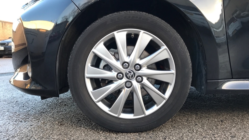 Used Toyota Yaris 2023 for sale - 76872848: Photo 17