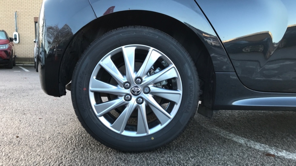 Used Toyota Yaris 2023 for sale - 76872848: Photo 19