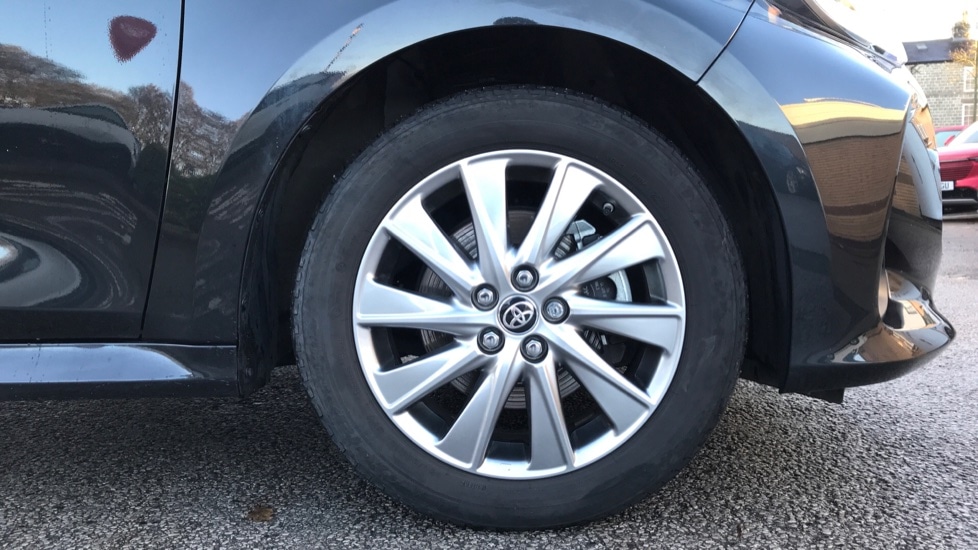 Used Toyota Yaris 2023 for sale - 76872848: Photo 20