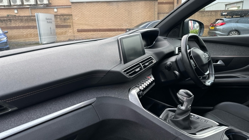 Used Peugeot 3008 2019 for sale - 76873618: Photo 10