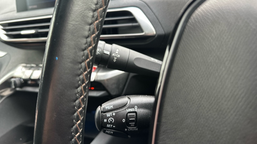 Used Peugeot 3008 2019 for sale - 76873618: Photo 26