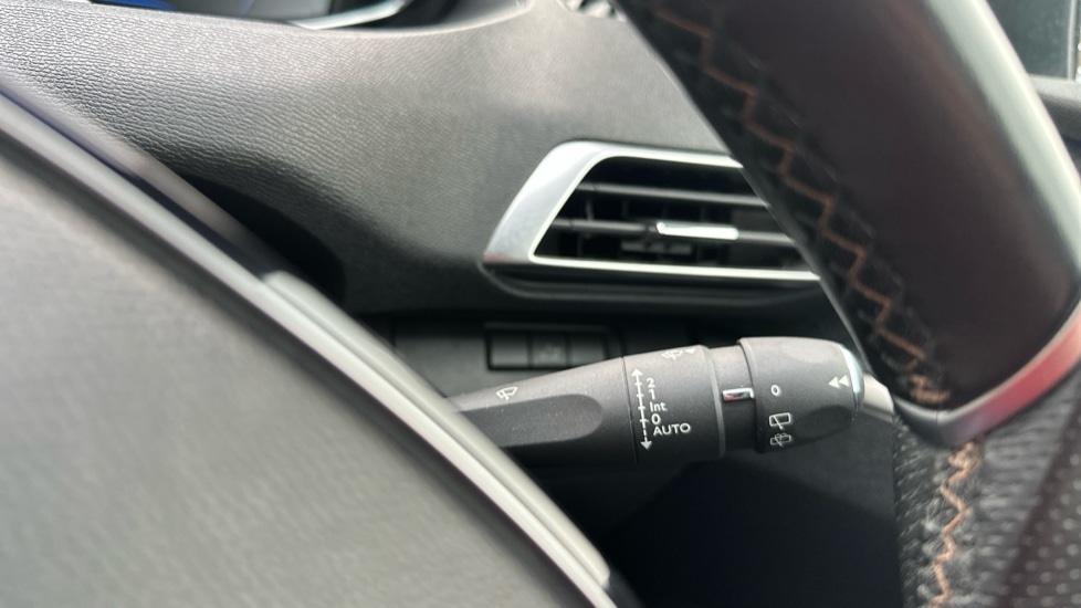 Used Peugeot 3008 2019 for sale - 76873618: Photo 27