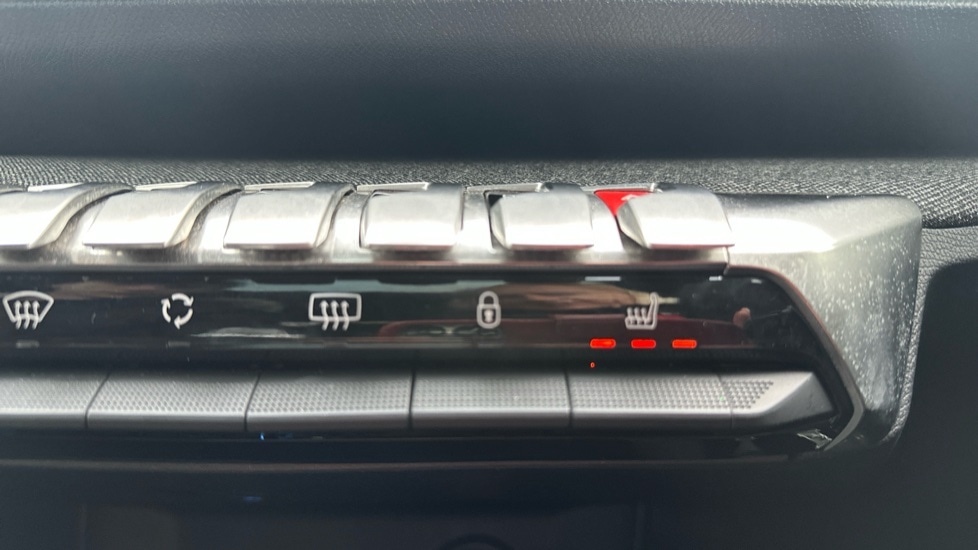 Used Peugeot 3008 2019 for sale - 76873618: Photo 36