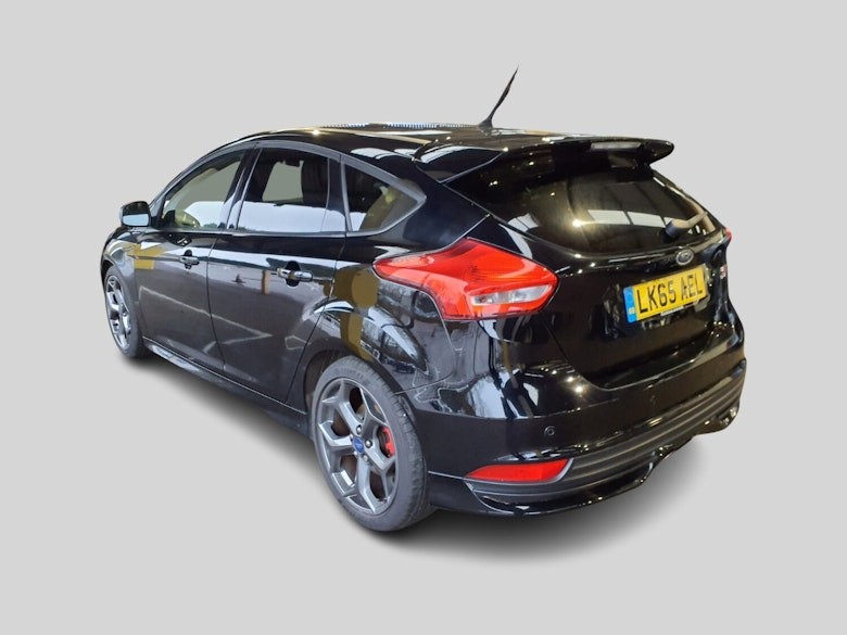 Used Ford Focus 2015 for sale - 76591532: Photo 4