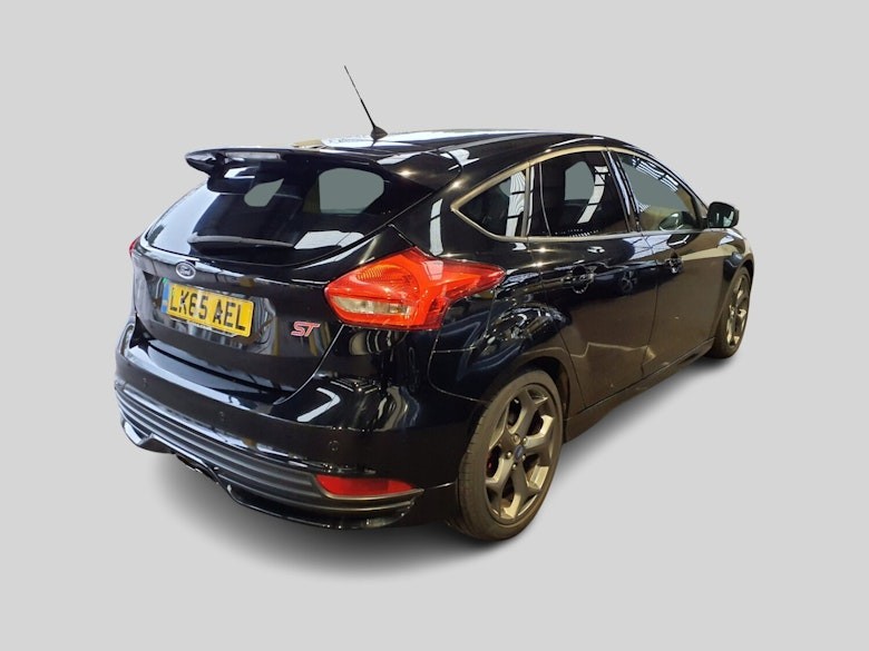 Used Ford Focus 2015 for sale - 76591532: Photo 5