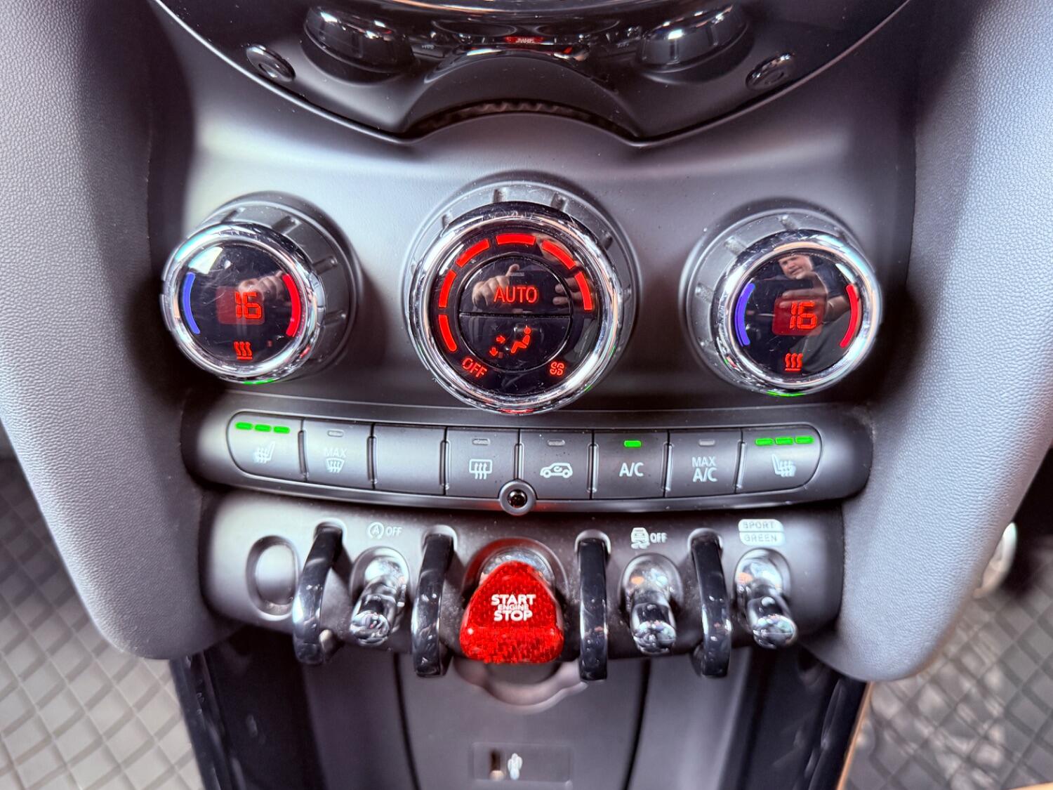 Used MINI Hatch 2019 for sale - 75266570: Photo 54