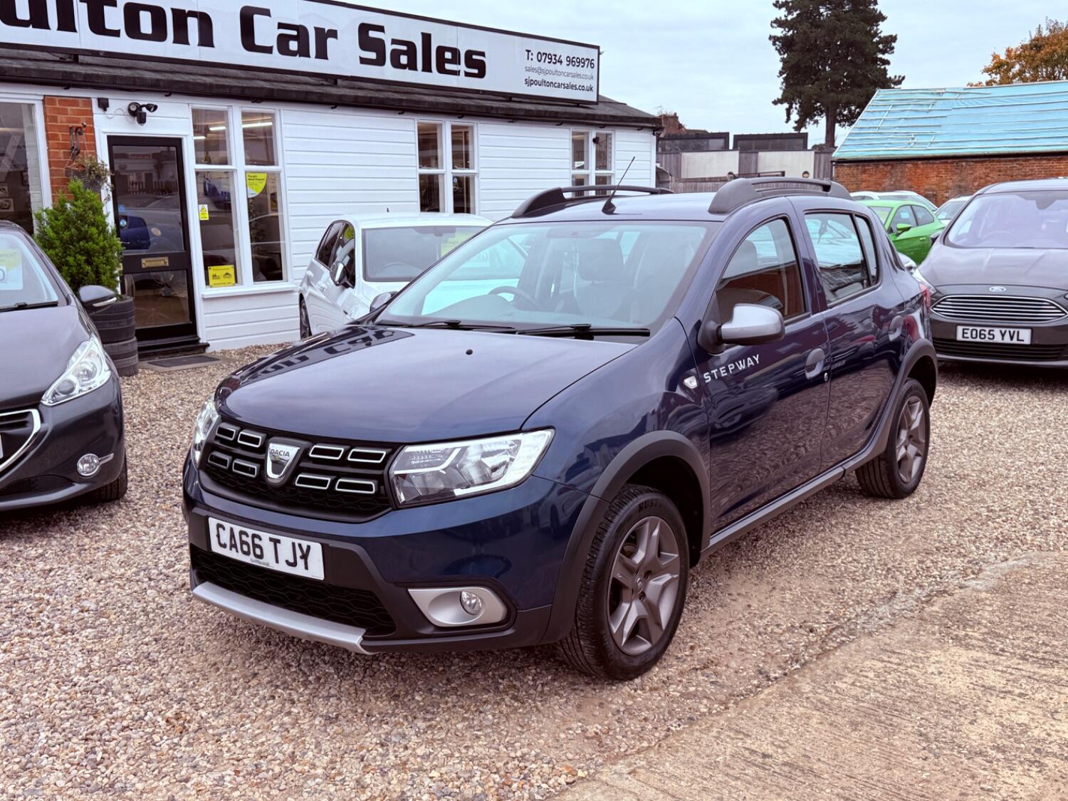 Used Dacia Sandero Stepway 2016 for sale - 76317451: Photo 10