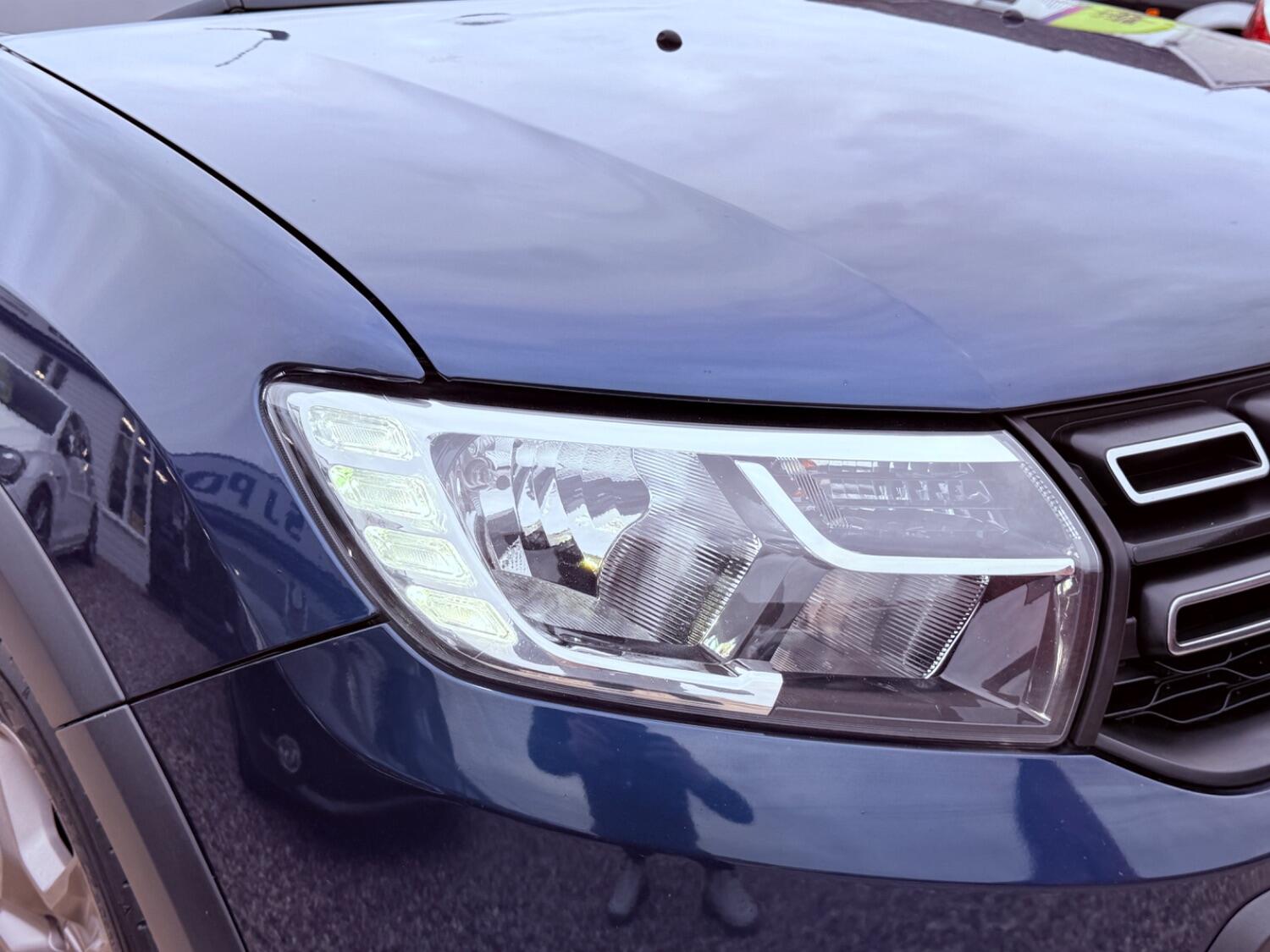 Used Dacia Sandero Stepway 2016 for sale - 76317451: Photo 12
