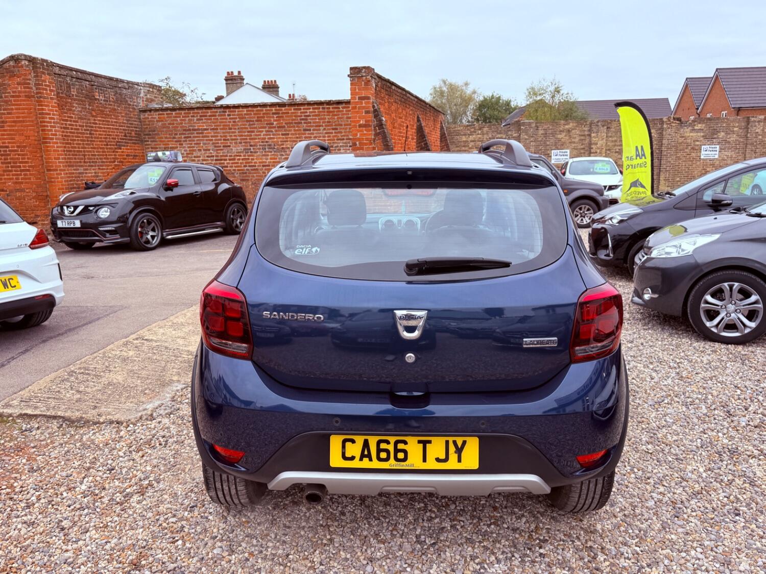 Used Dacia Sandero Stepway 2016 for sale - 76317451: Photo 5