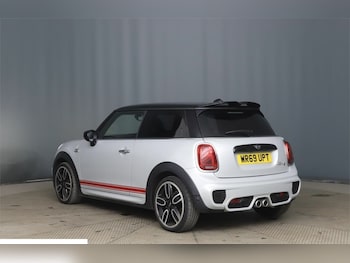 Used MINI Hatch 2019 for sale - 78794781: Photo