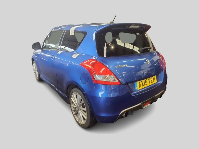 Used Suzuki Swift 2015 for sale - 77851401: Photo 4