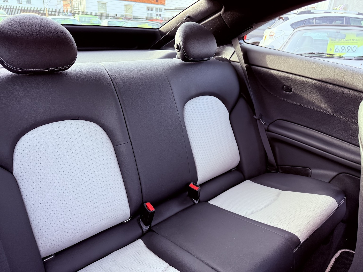 Used Mercedes-Benz CLC Class 2010 for sale - 76605645: Photo 11