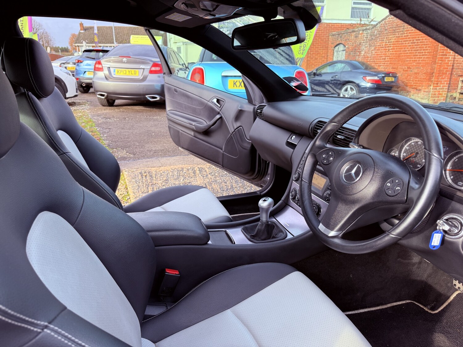 Used Mercedes-Benz CLC Class 2010 for sale - 76605645: Photo 19