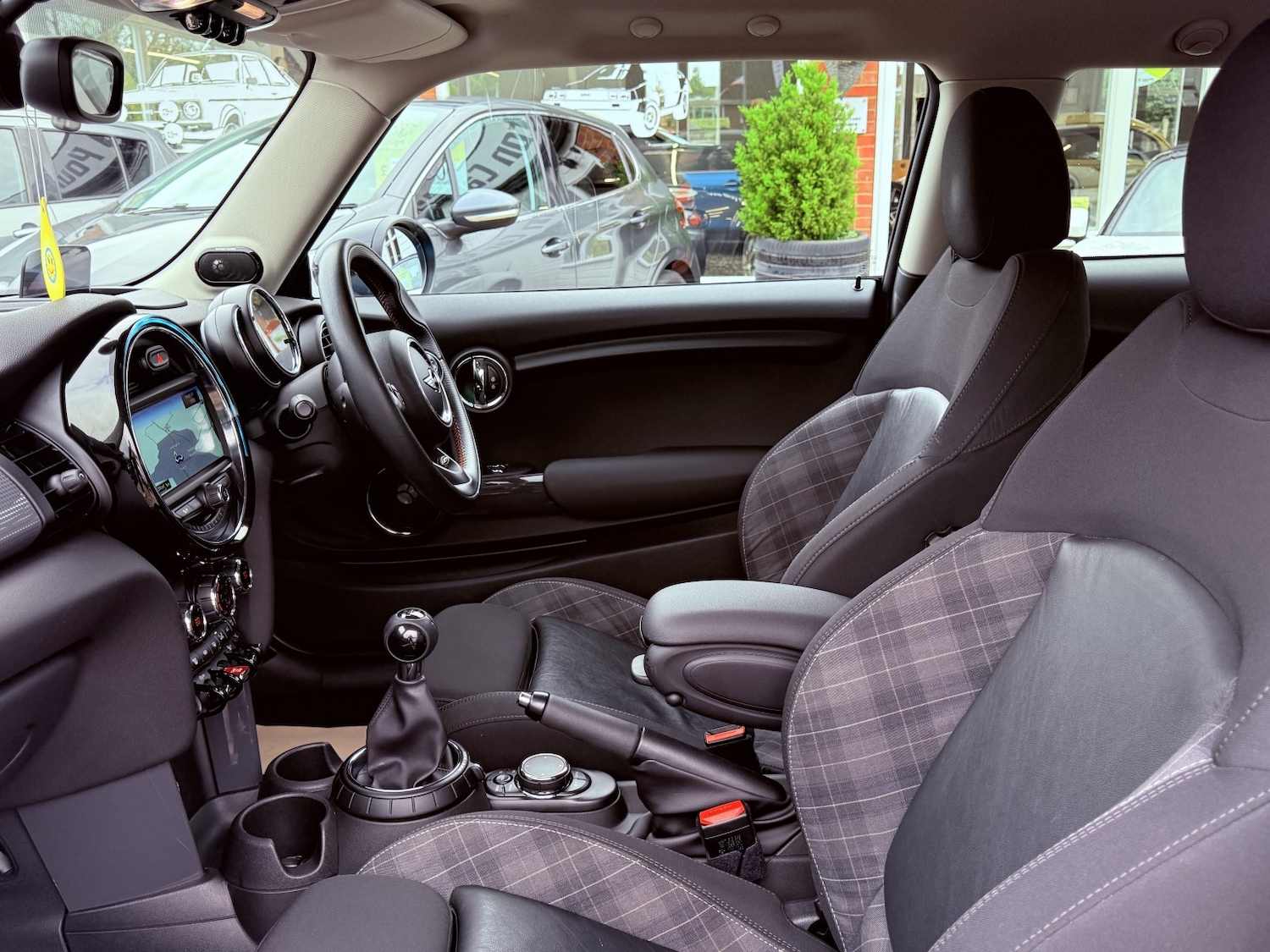 Used MINI Hatch 2016 for sale - 76547785: Photo 24