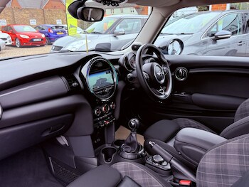 Used MINI Hatch 2016 for sale - 76547785: Photo