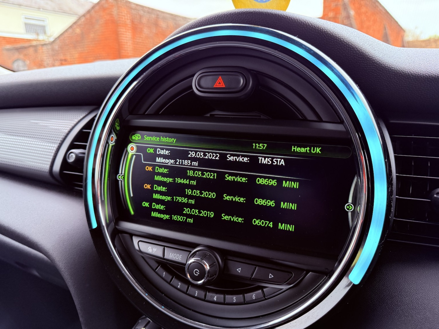 Used MINI Hatch 2016 for sale - 76547785: Photo 32