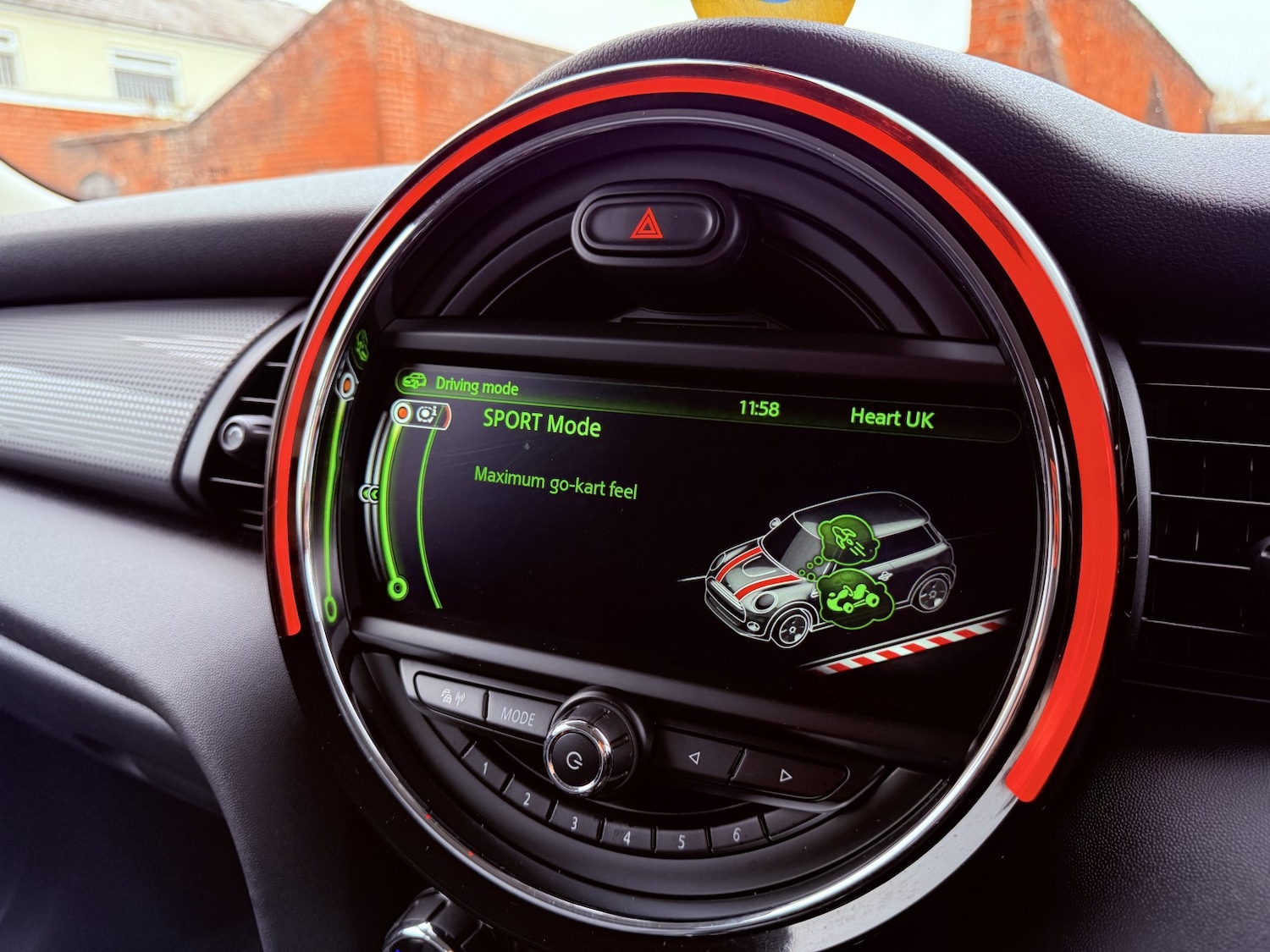 Used MINI Hatch 2016 for sale - 76547785: Photo 33