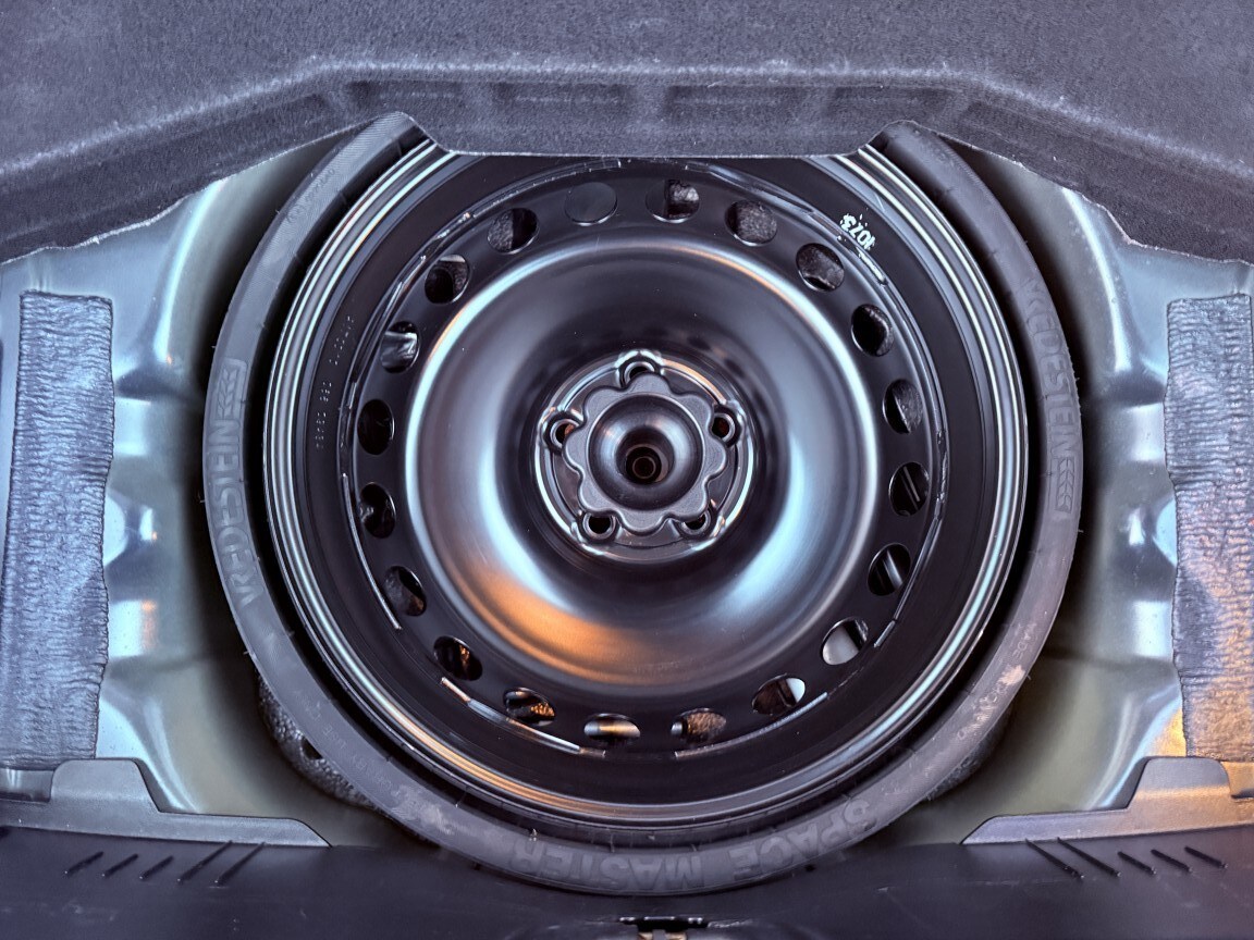 Used Mercedes-Benz SLK 2014 for sale - 76605948: Photo 43