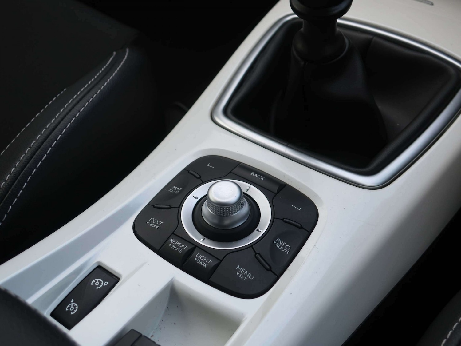 Used Renault Laguna 2011 for sale - 77008120: Photo 16