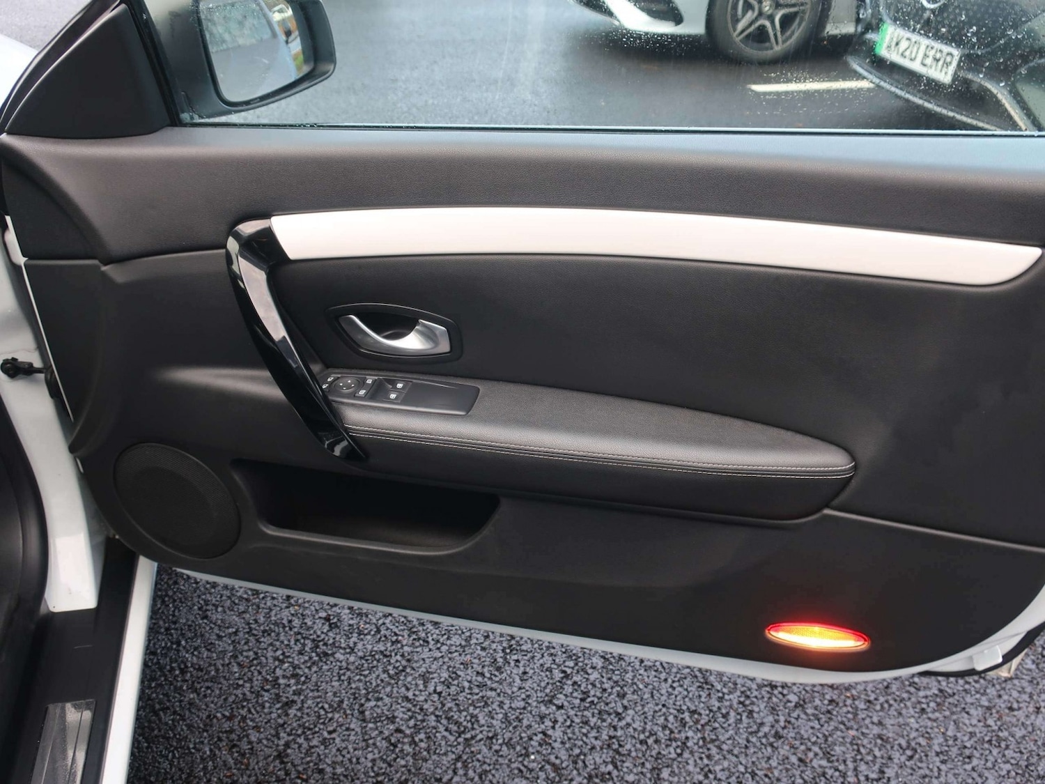 Used Renault Laguna 2011 for sale - 77008120: Photo 20