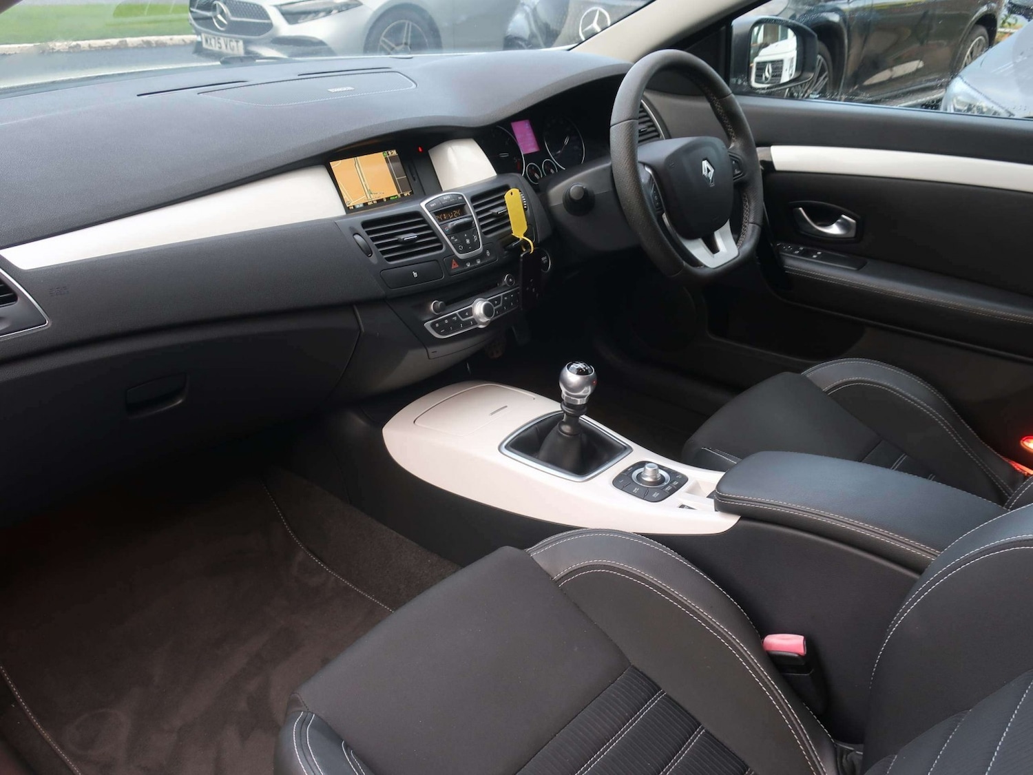 Used Renault Laguna 2011 for sale - 77008120: Photo 9