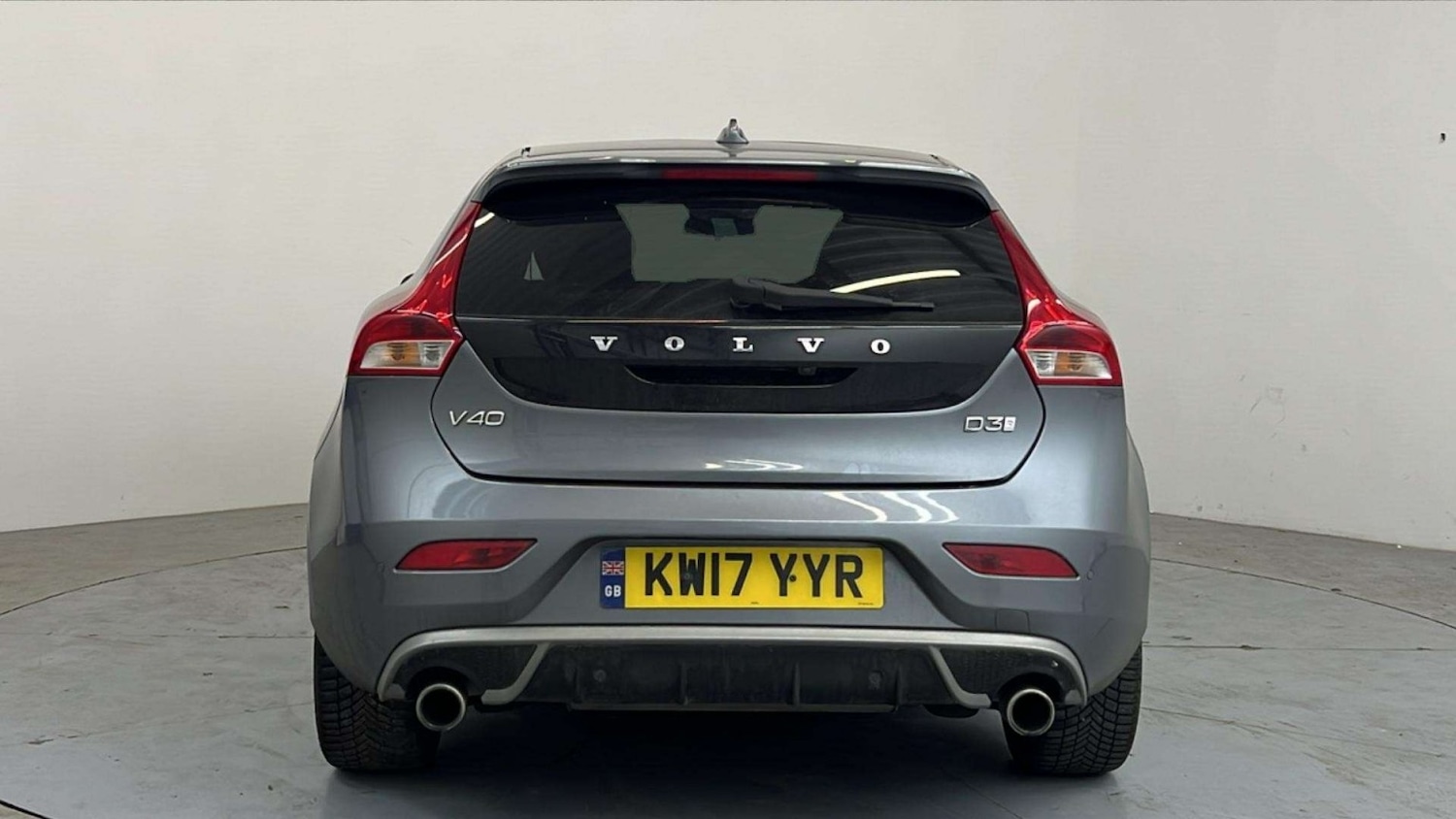 Used Volvo V40 2017 for sale - 77931266: Photo 5