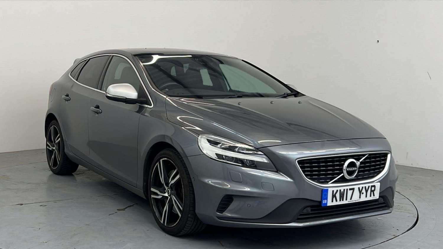 Used Volvo V40 2017 for sale - 77931266: Photo 8