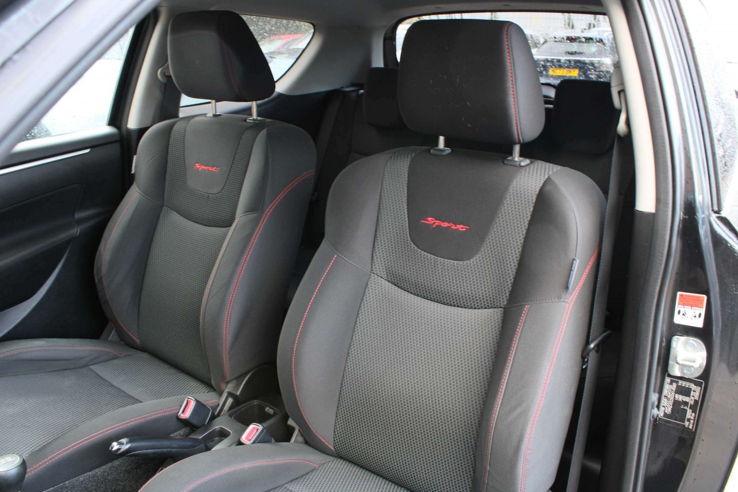 Used Suzuki Swift 2016 for sale - 76741378: Photo 23