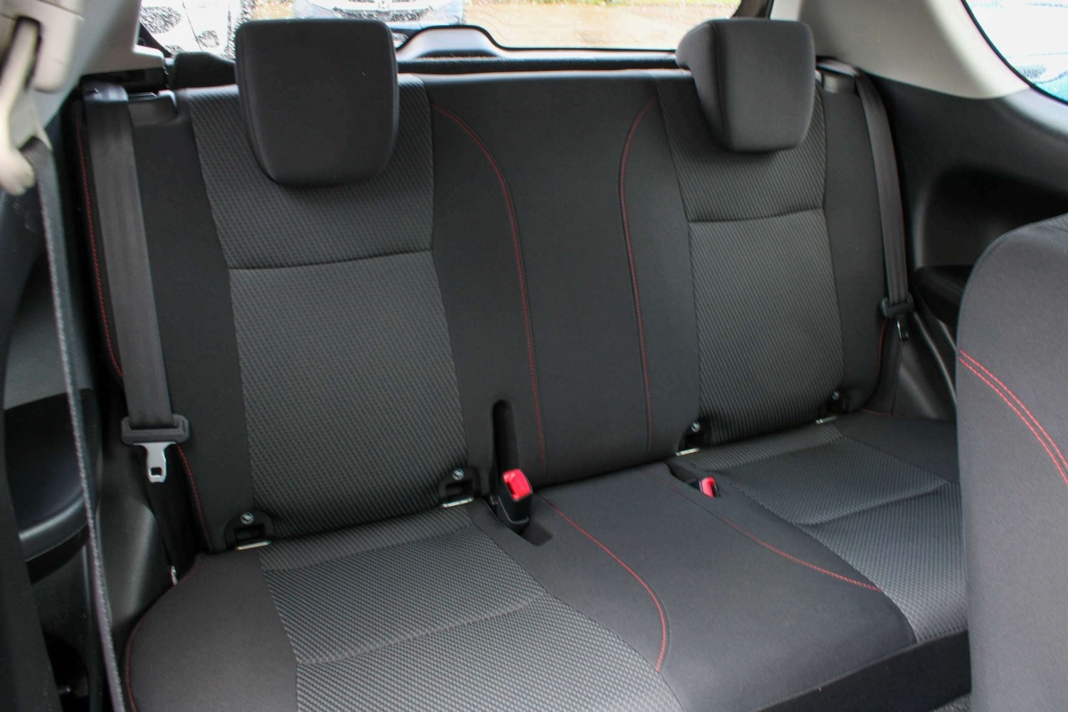 Used Suzuki Swift 2016 for sale - 76741378: Photo 25