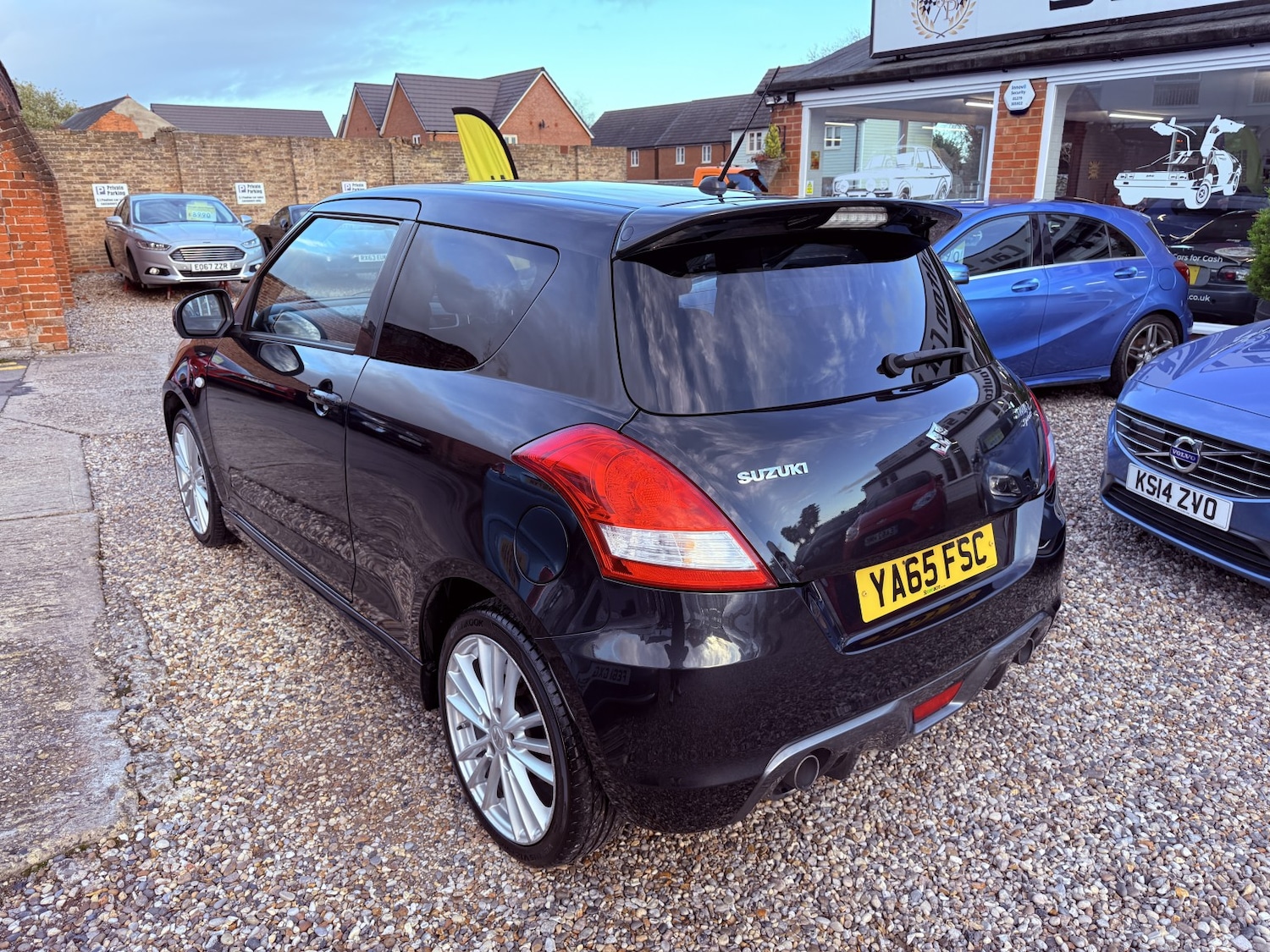 Used Suzuki Swift 2016 for sale - 76741378: Photo 4