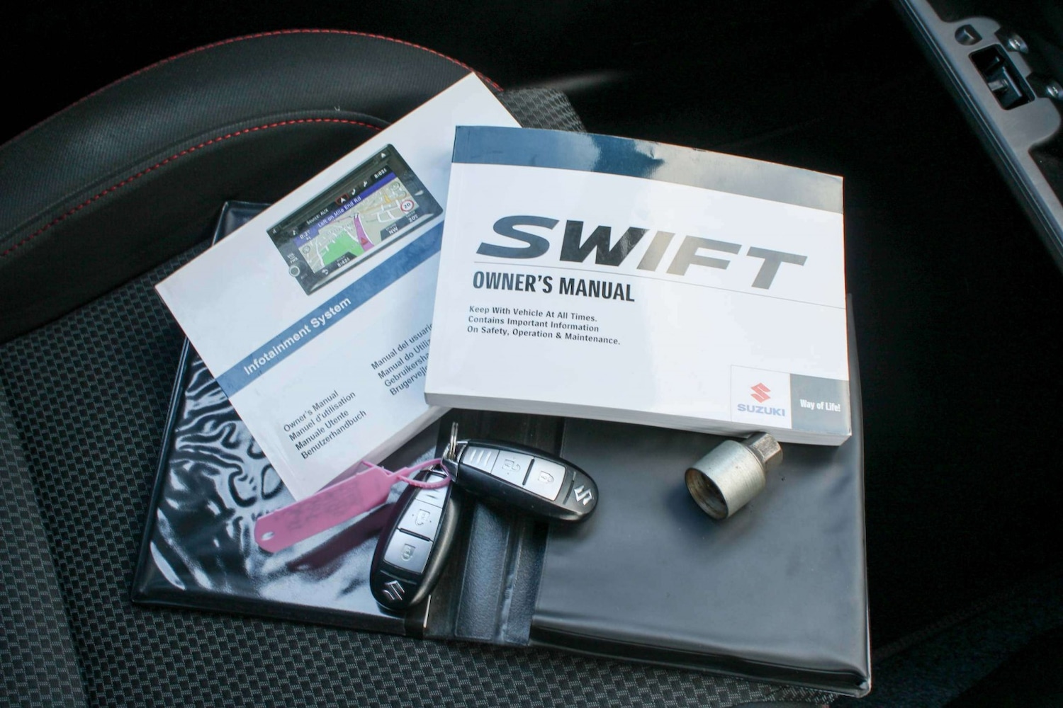 Used Suzuki Swift 2016 for sale - 76741378: Photo 40
