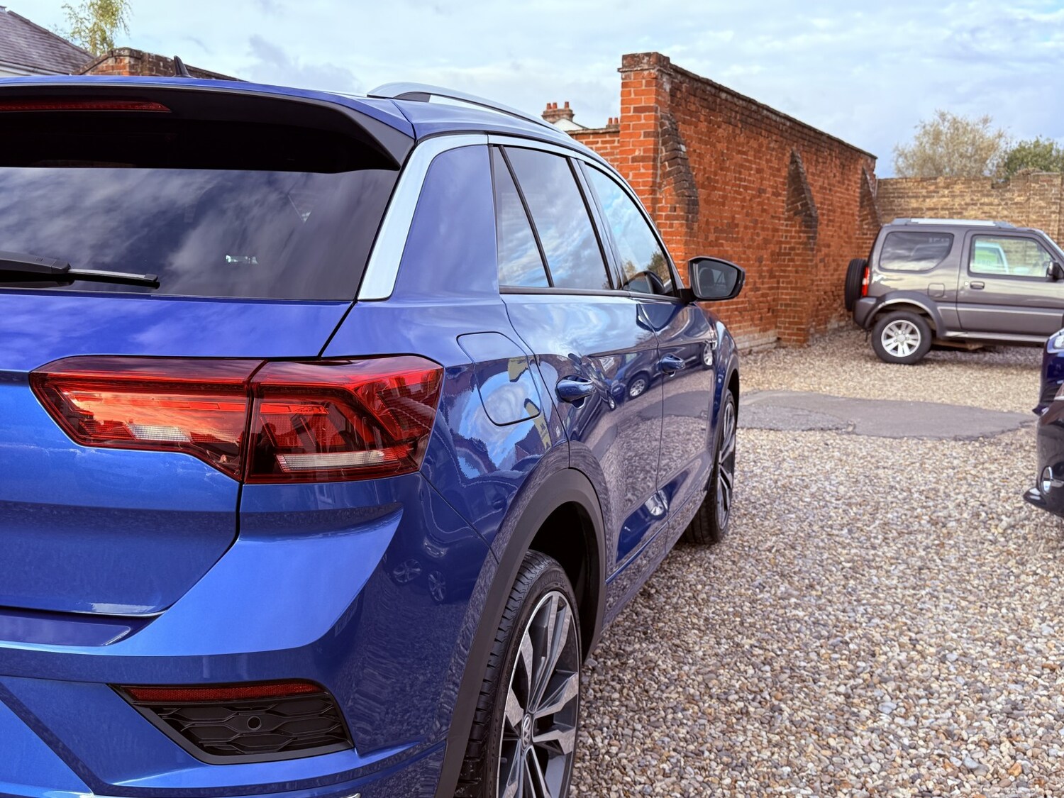 Used Volkswagen T-Roc 2018 for sale - 76358107: Photo 16